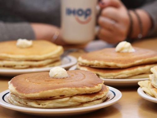 iHop $1 short stack