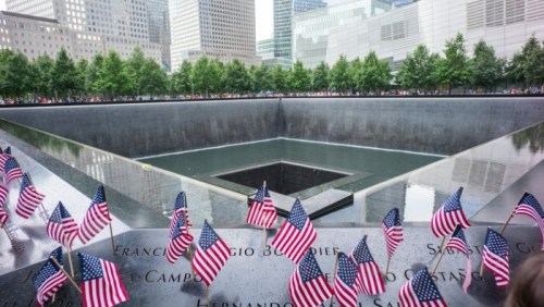 world trade center memorial plaza